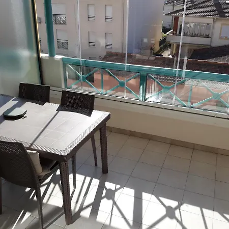 Superbe Apartment Frejus